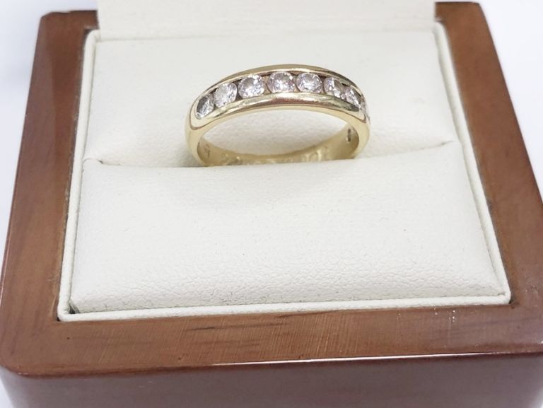 obraczka-z-cyrkoniami-r14-wilenska-2-olesnica