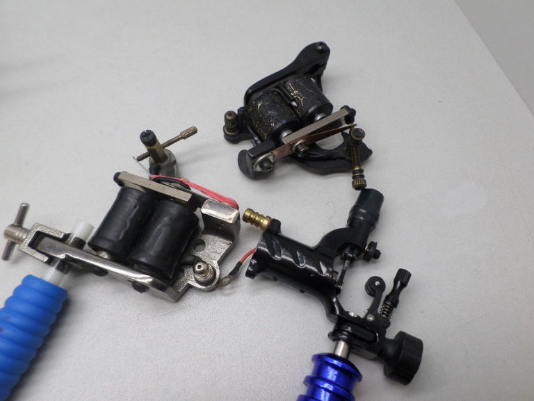 zestaw-do-tatuazu-tattoo-stan-uzywany