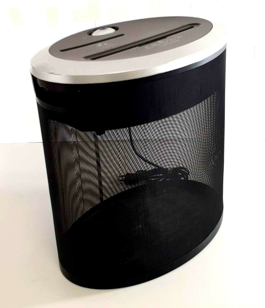 niszczarka-do-dokuentow-tesco-fxcut03-zastosowanie-papier