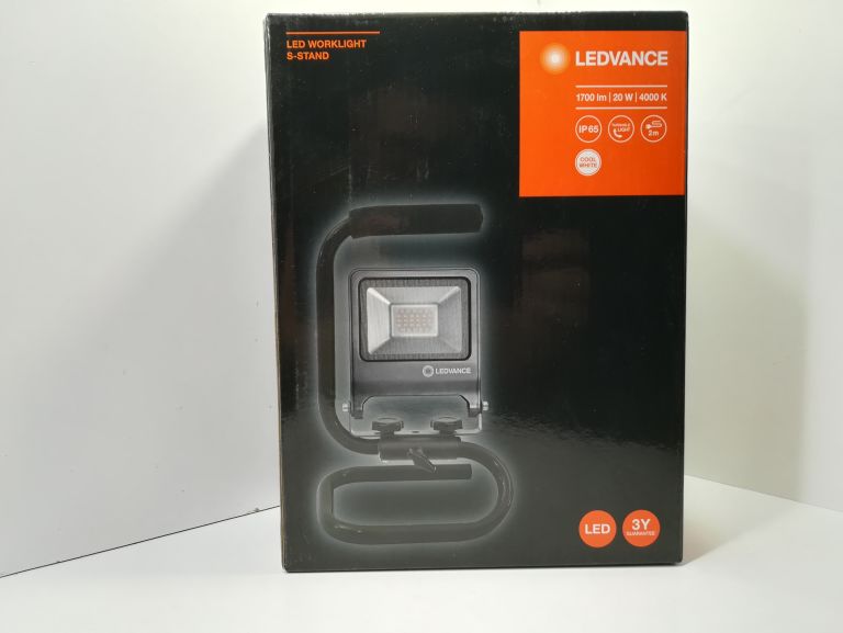 NAŚWIETLACZ LEDVANCE PRZENOŚNY 20W S-STAND IP65