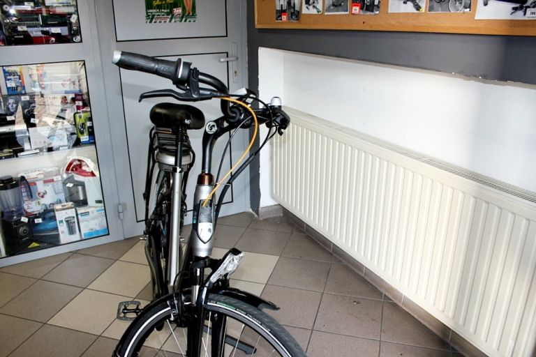REWELACYJNY ROWER ELEKTRYCZNY SPARTA R5E