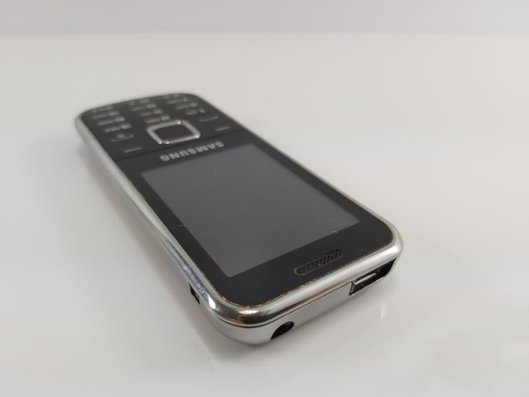 samsung-gt-c3530t-mobile-kolor-szary