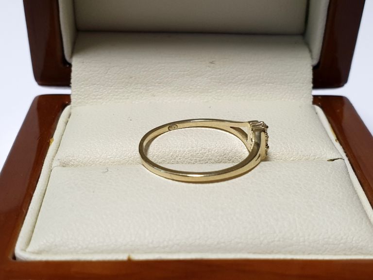 zloto-pierscionek-kamien-cyrkonia