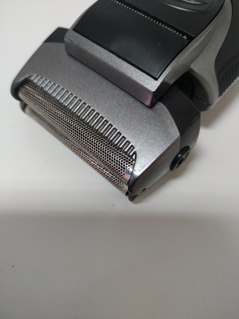 golarka-meska-lucznikroj-zasilanie-akumulatorowe