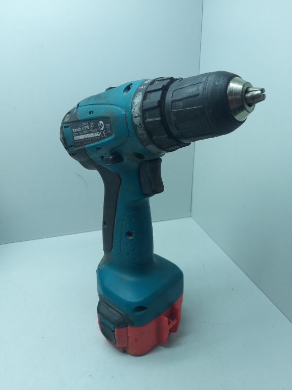 wkretarka-makita-6271d-lad-rodzaj-silnika-brak-informacji