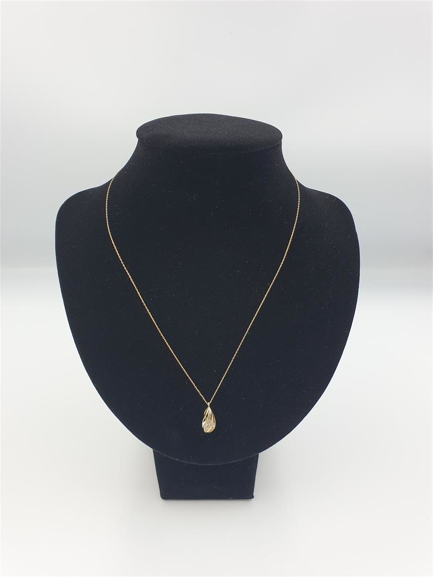 piekna-zlota-celebrytka-585-14k-225g-44cm-stan-11323-1