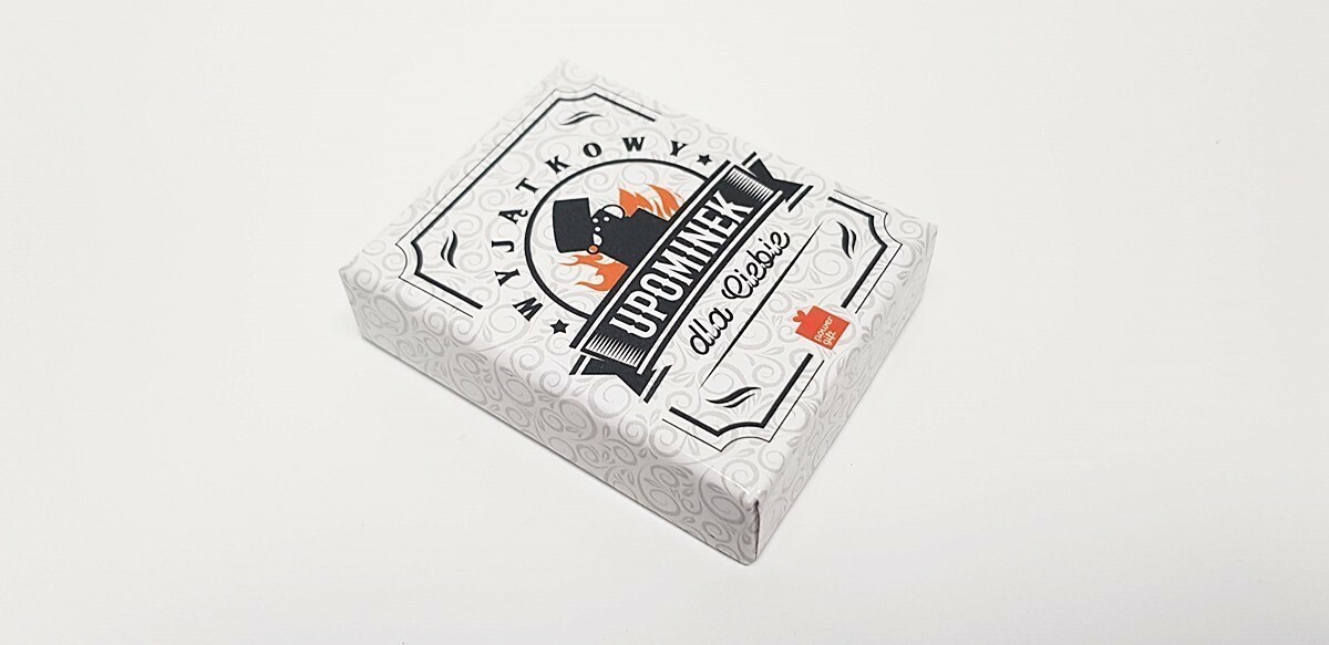 zapalniczka-gazowa-pudelko-prezent-upominek-hubska-82-wroclaw