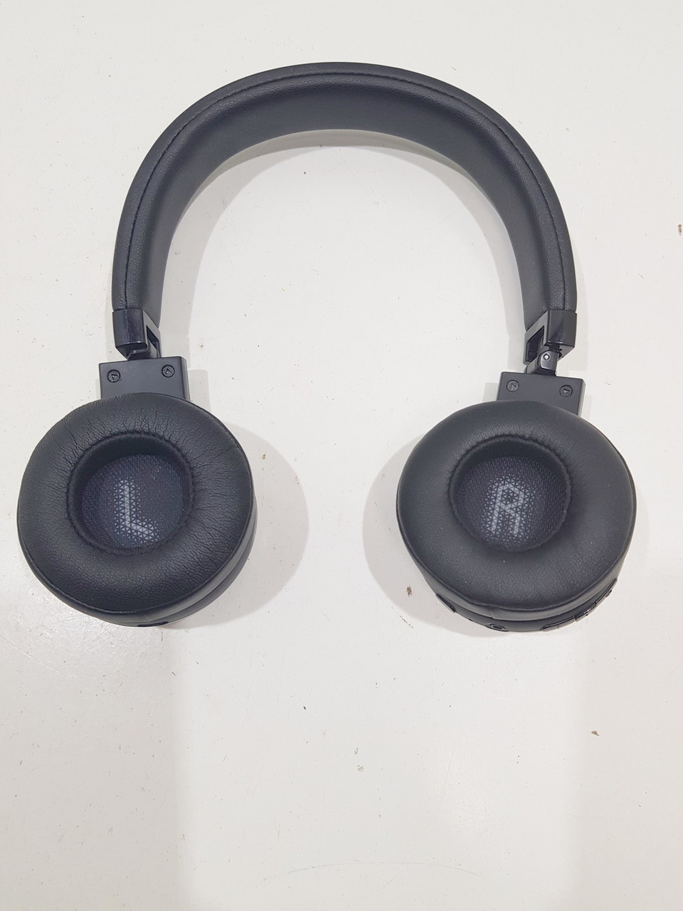 sluchawki-jbl-c45bt-udzkodzone-nie-laduja-stan-uzywany