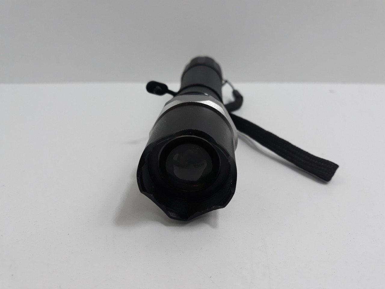 latarka-swat-rodzaj-klasyczne