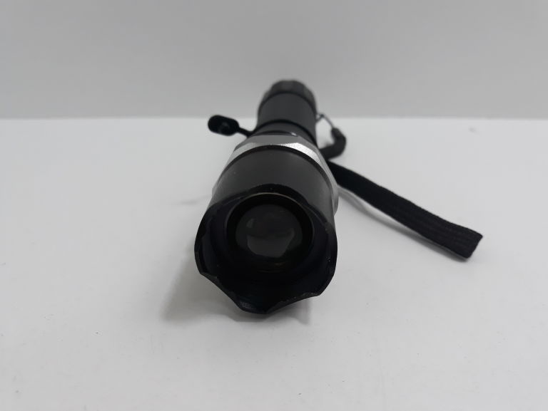 latarka-swat-rodzaj-klasyczne