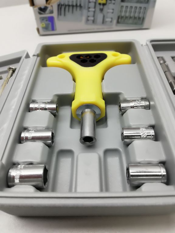 zestaw-bitow-i-wkretakow-mannesmann-grubosc-nasady-bitu-inna-grubosc