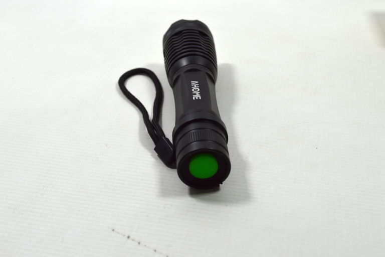 latarka-uv-ahome-kod-producenta-1111