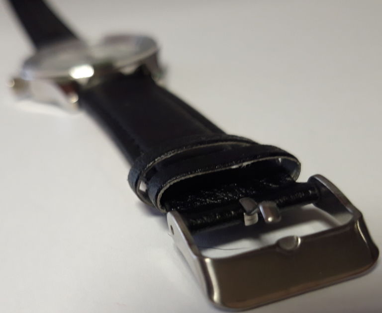 ZEGAREK EIGER