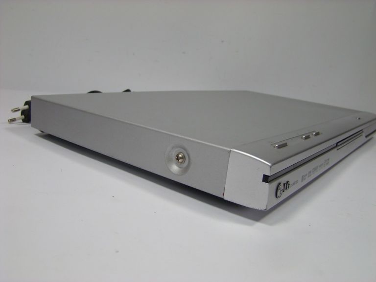 ODTWARZACZ DVD LG DVX9700