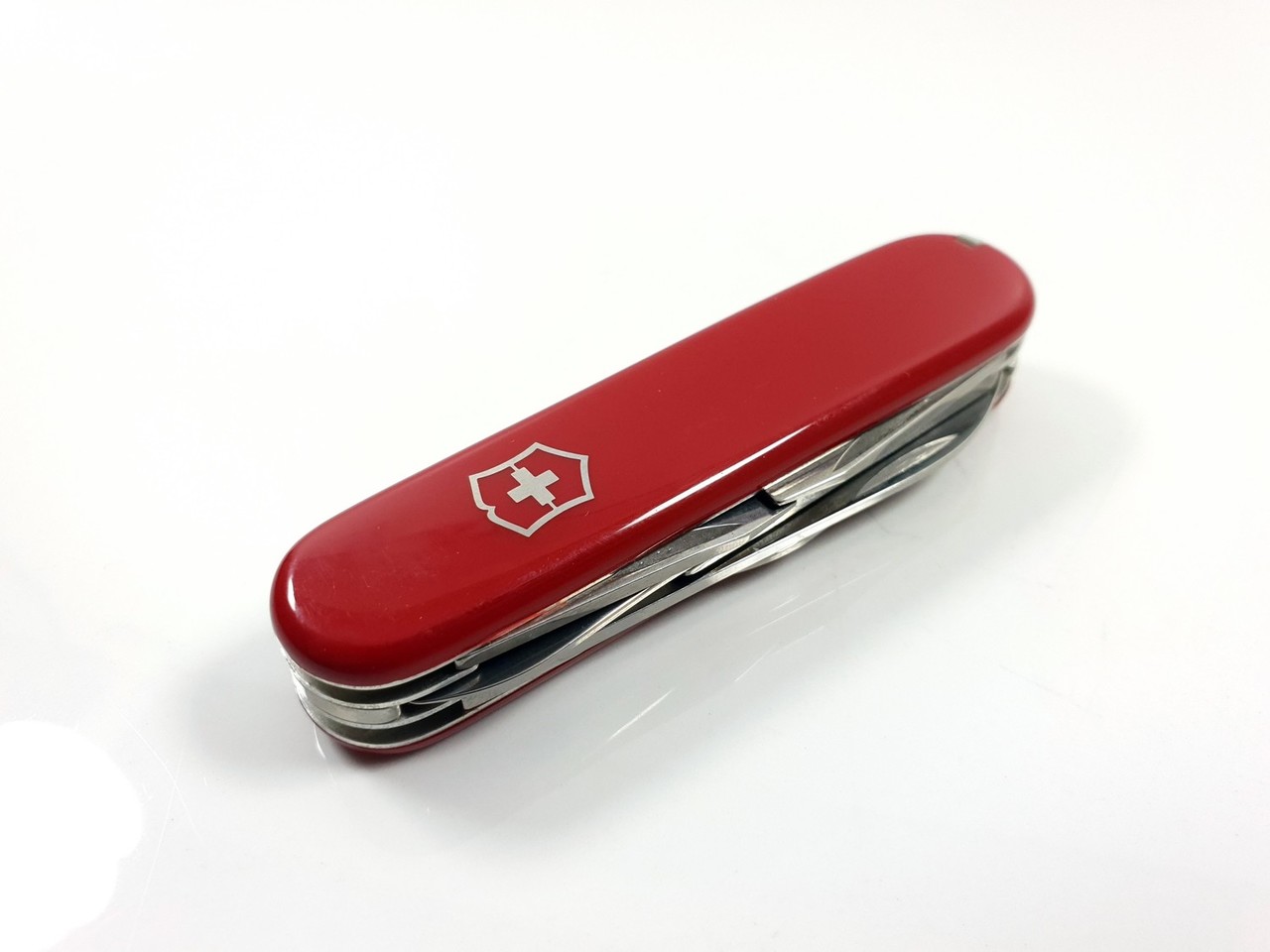 scyzoryk-victorinox-czerwony-pudelko-model-00