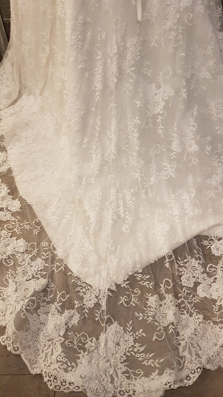 200113021-suknia-slubna-kolor-bialy