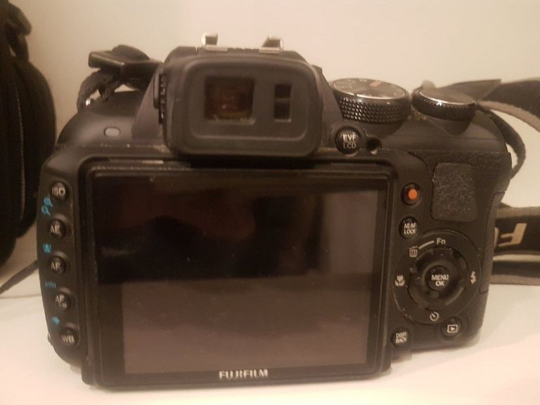 APARAT FUJIFILM FINEPIX HS25 EXR