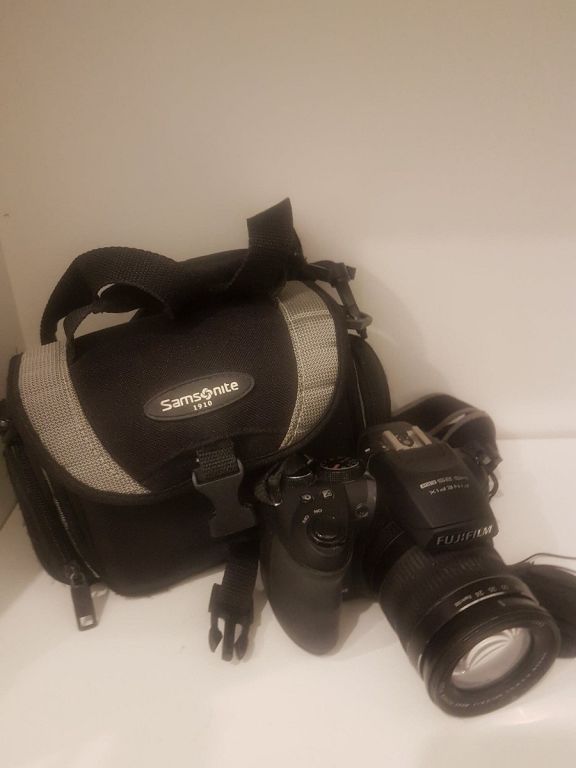 APARAT FUJIFILM FINEPIX HS25 EXR