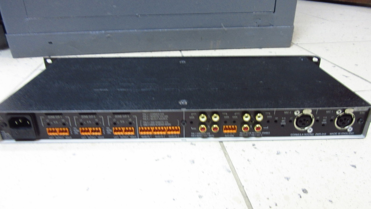 formula-sound-zmr-243-mixer-at-warto-marka-inna