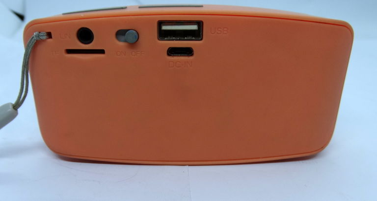 GŁOŚNIK PRZENOŚNY MANTA SPK402SL
