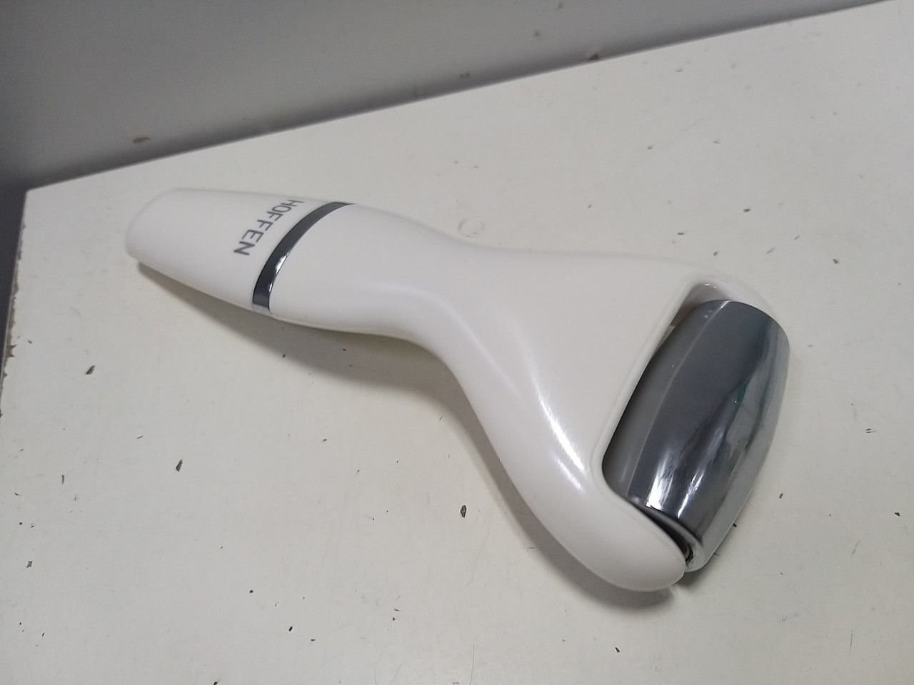 hoffen-soniczny-masazer-do-twarzy-stan-uzywany