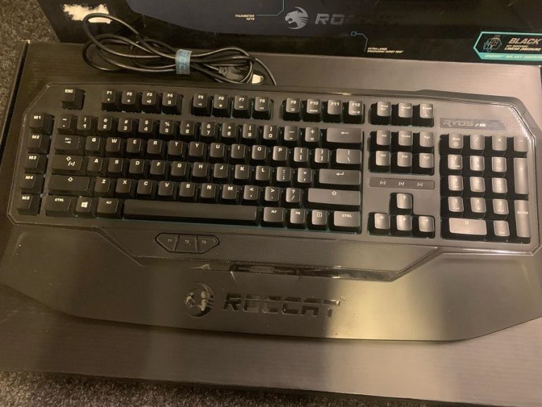 ROCCAT RYOS MK CHERRY MX BLACK (ROC-12-601-BK)