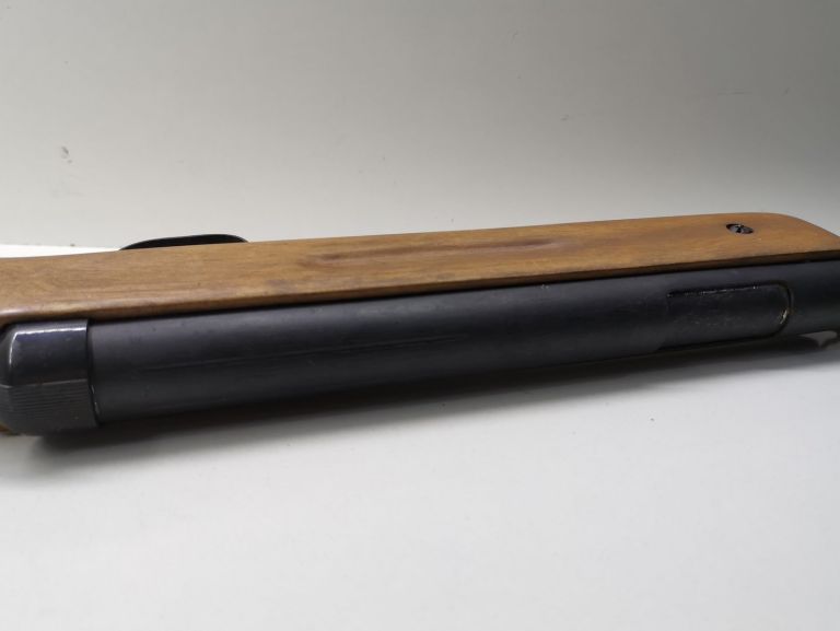 wiatrowka-dluga-model-brak