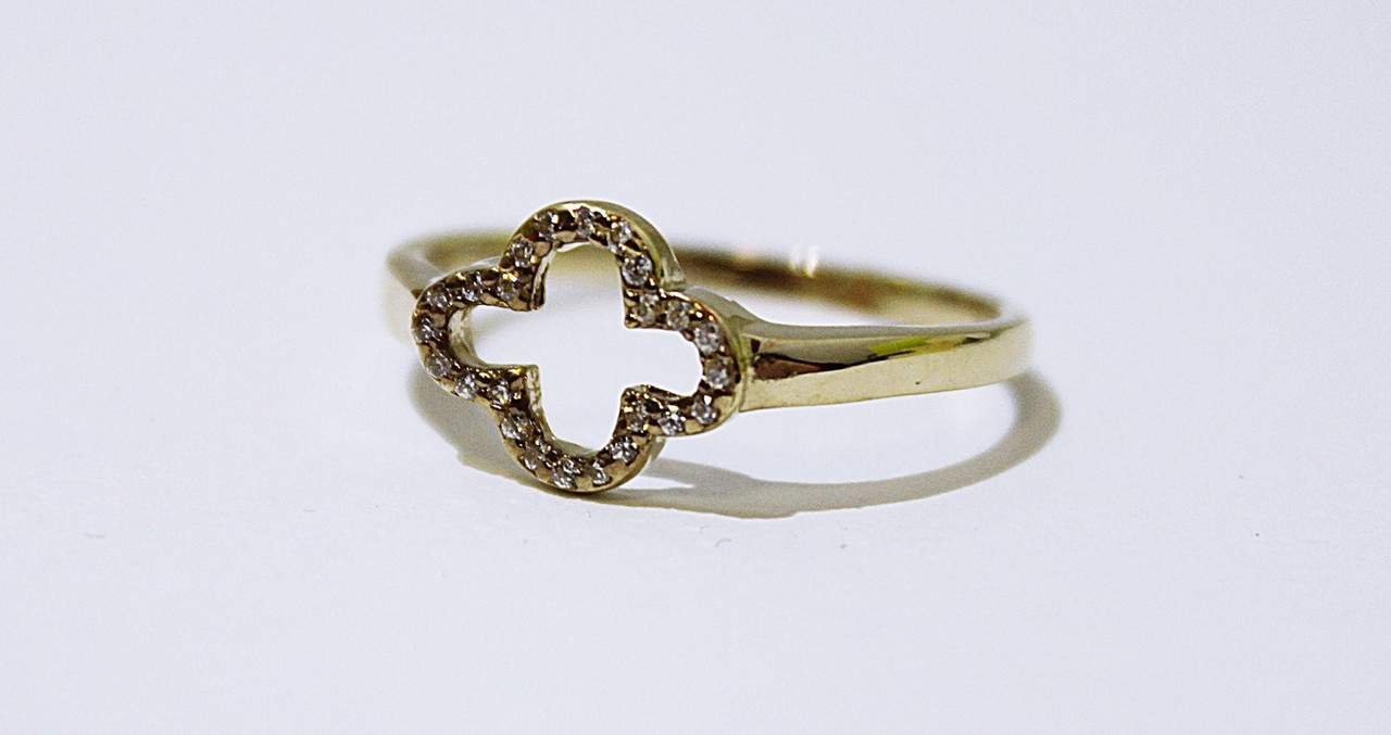 pierscionek-koniczyna-bez-wypelnienia-180g-r16-stan-11323-238058