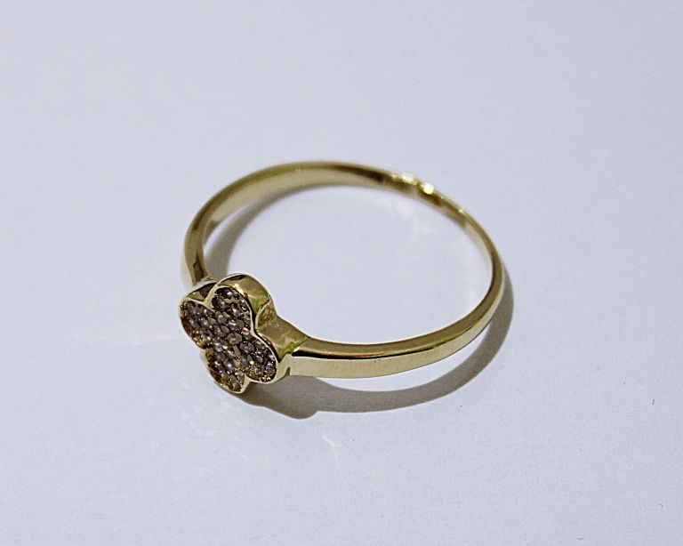 piersconek-koniczynka-biale-kamienie-212g-r21-585-rozmiarsrednica-wew-mm-372-21