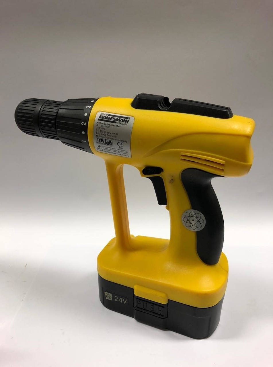 wkretarka-mannesmann-24v-walizka-legionow-50-lodz