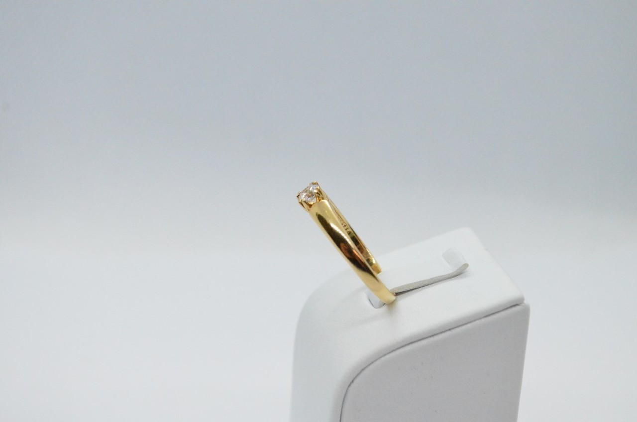 pierscionek-233g-stan-uzywany