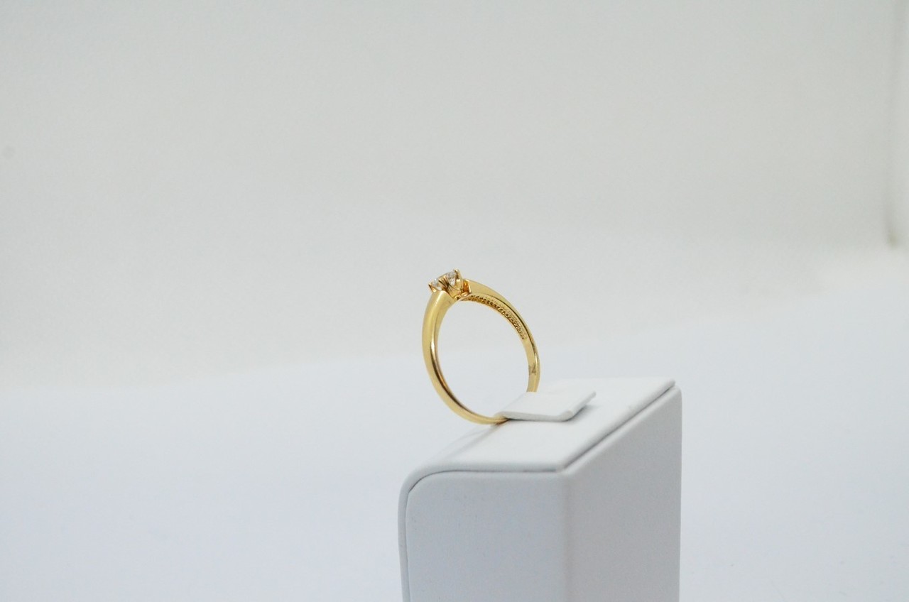 pierscionek-233g-material-zloto