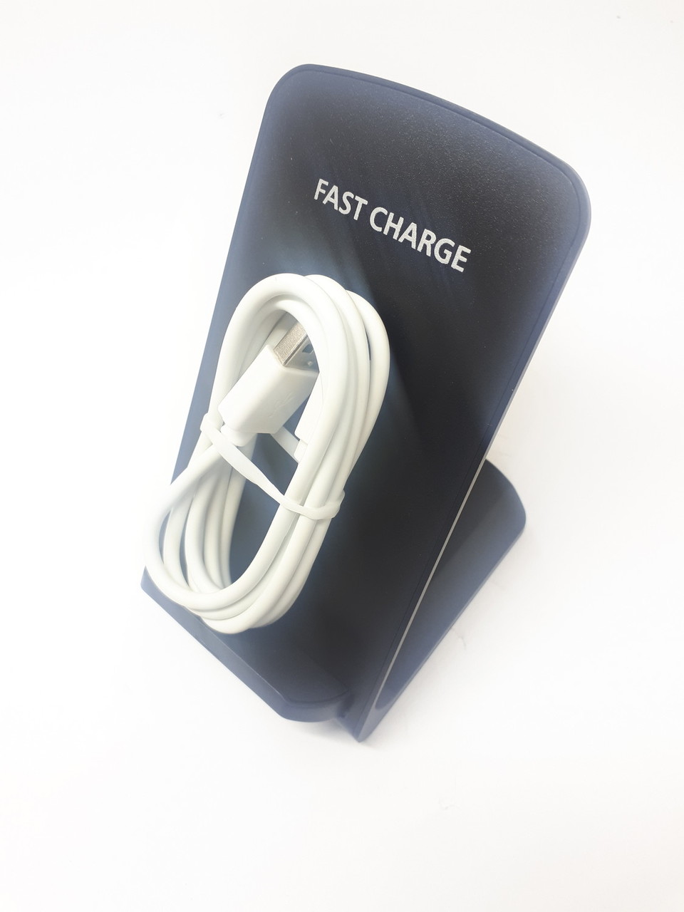 ladowarka-indukcyjna-qi-czarna-fast-charger-stan-11323-1