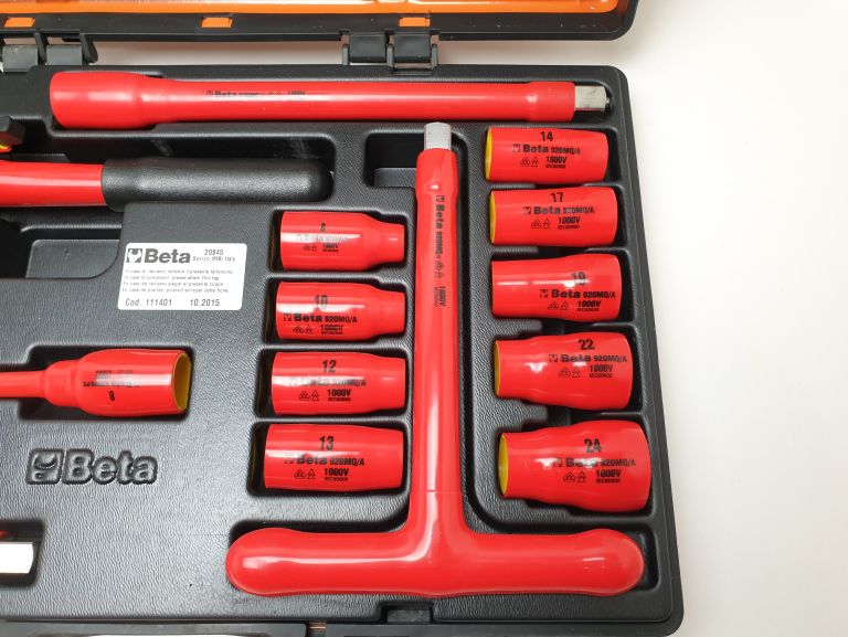 ZESTAW NASADEK BETA 920MQ Z AKCESORIAMI W IZOLACJ