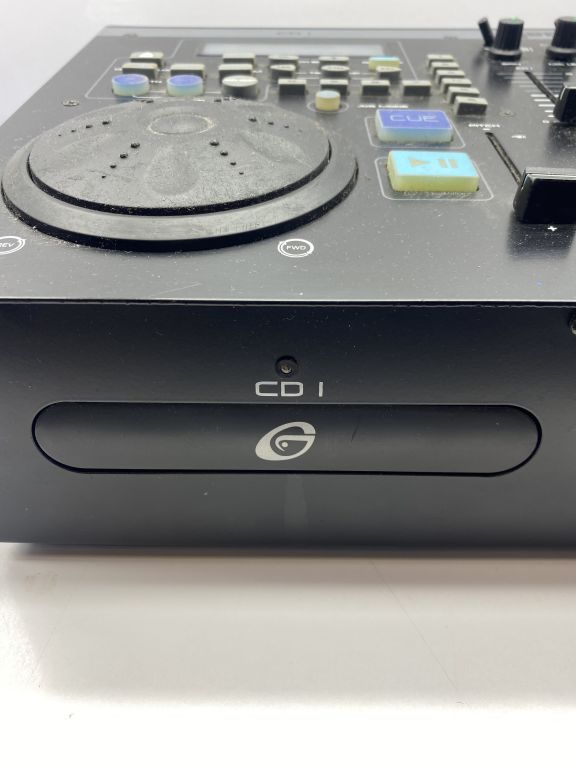 gemini-cdm-500-odtwarzacz-cd-z-mikserem-kod-producenta-747705007247