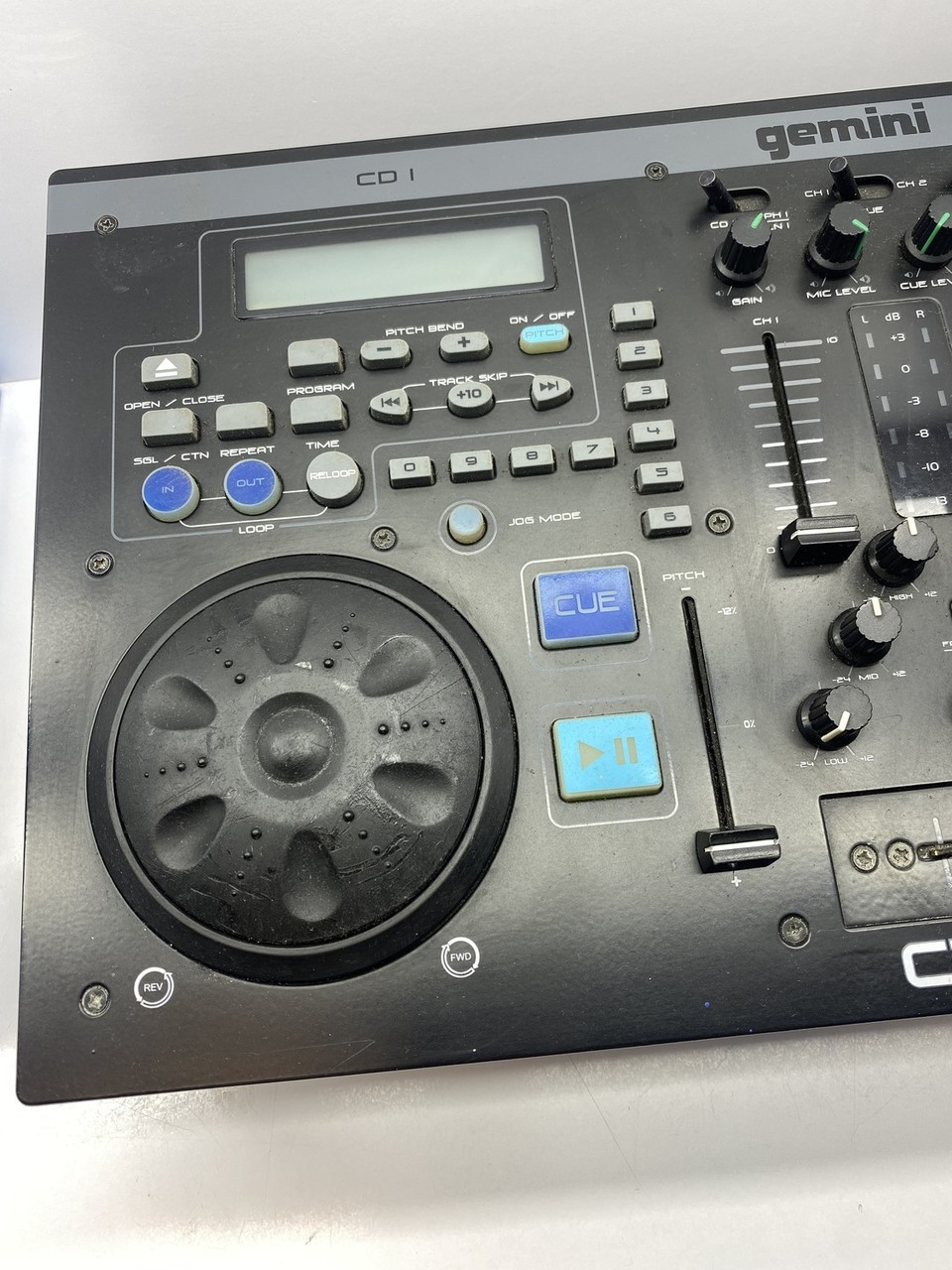 gemini-cdm-500-odtwarzacz-cd-z-mikserem-ean-gtin-747705007247