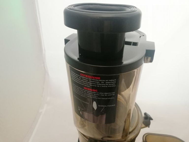 WYCISKARKA WOLNOOBROTOWA SALUTE SMART JUICER