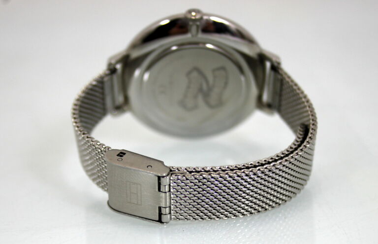 zegarek-damski-tommy-hilfiger-th-369-3-14-2713-typ-nareczny