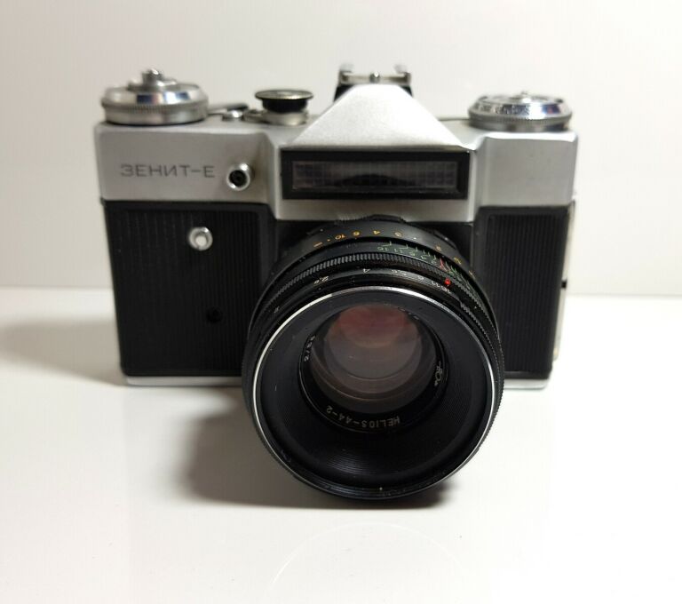 aparat-zenit-3ehnt-e-obiektyw-helios-44-2-wp-8-slupsk