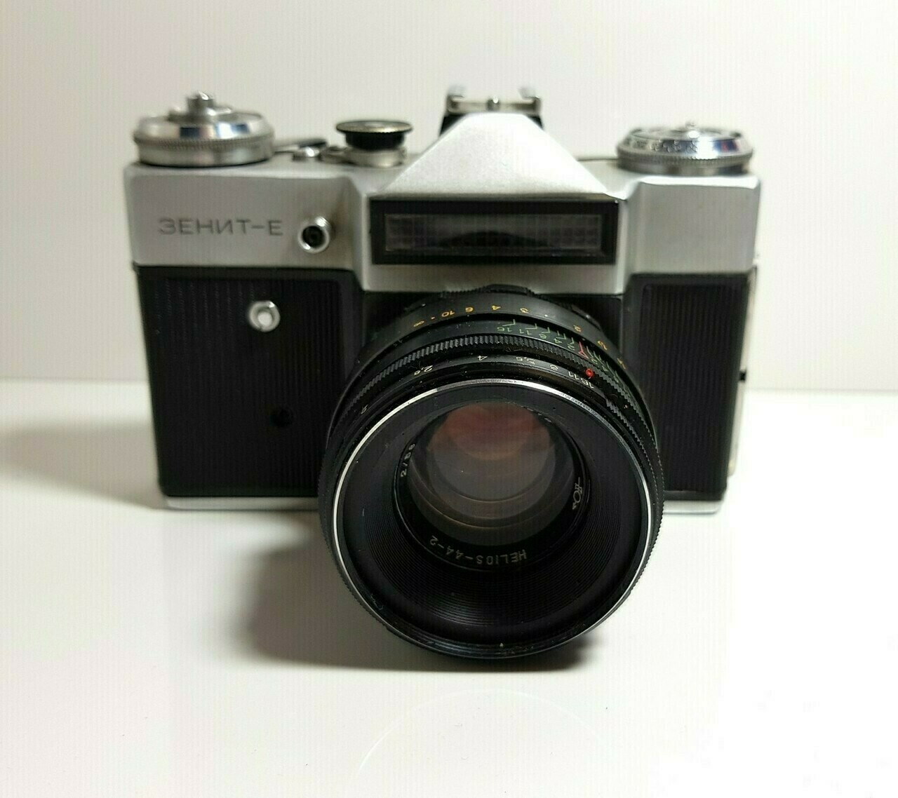 aparat-zenit-3ehnt-e-obiektyw-helios-44-2-wp-8-slupsk