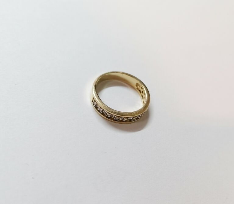 zloty-pierscionek-z-cyrkoniami-585-288-g-rodzaj-wyrob-jubilerski