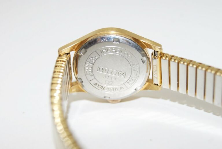 zegarek-pallas-8114-damski-typ-nareczny