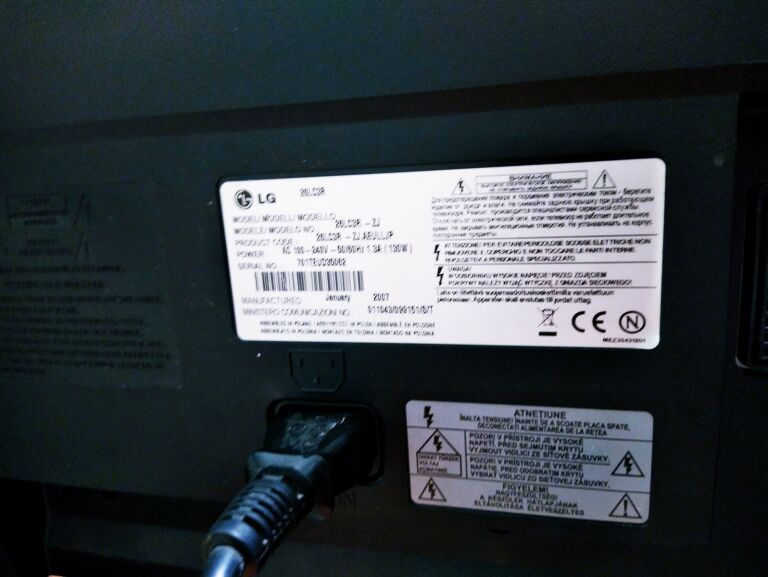 TELEWIZOR LG 26LC3R