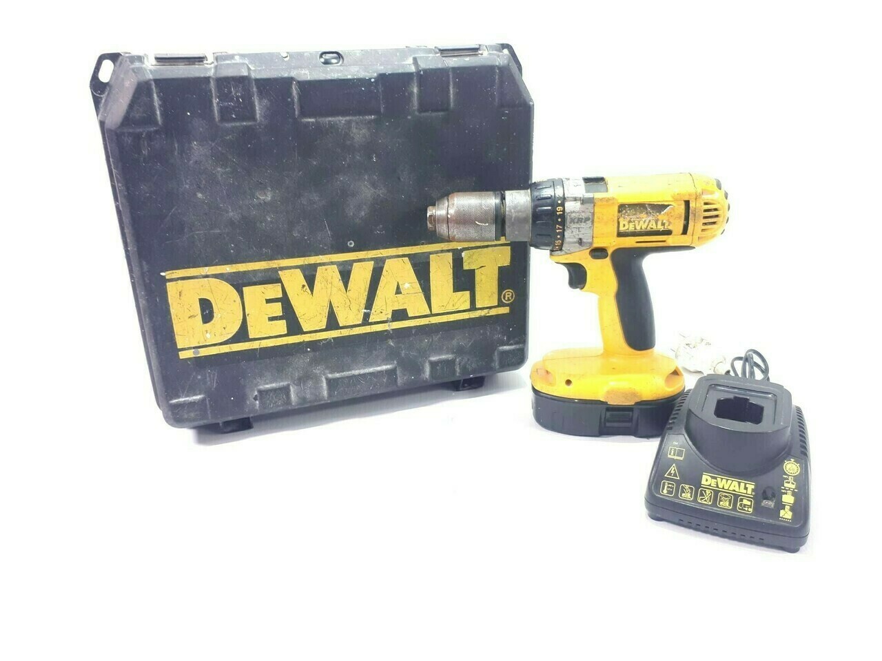 wiertarko-wkretarka-dewalt-dw-987-walizka-zasilanie-akumulatorowe