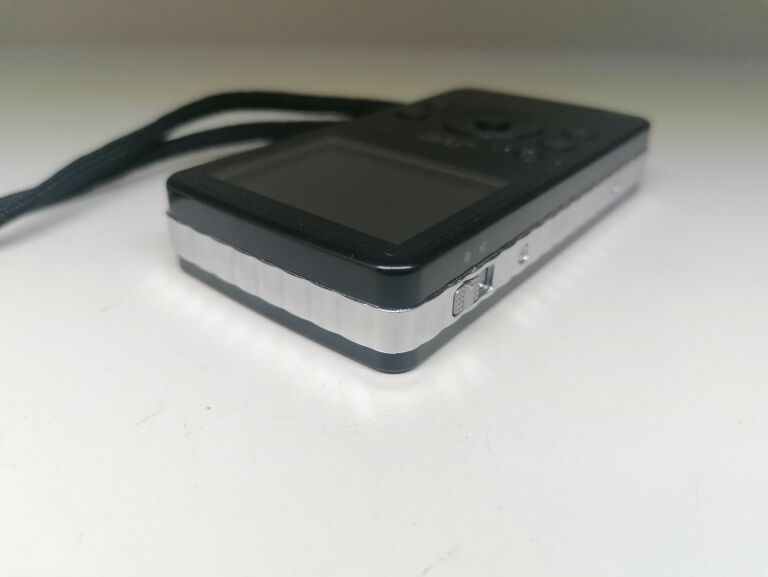 KAMERA JVC PICSIO GC-FM1