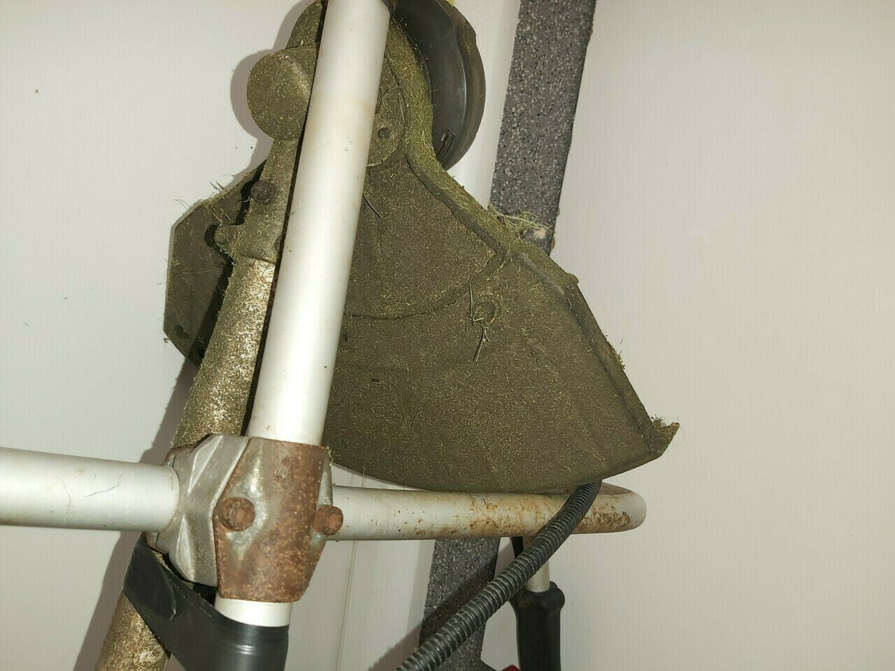 podkaszarka-kosa-spalinowa-grizzly-mts-309-opis-kosciuszki-43-myszkow