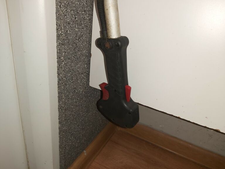 podkaszarka-kosa-spalinowa-grizzly-mts-309-opis-stan-uzywany