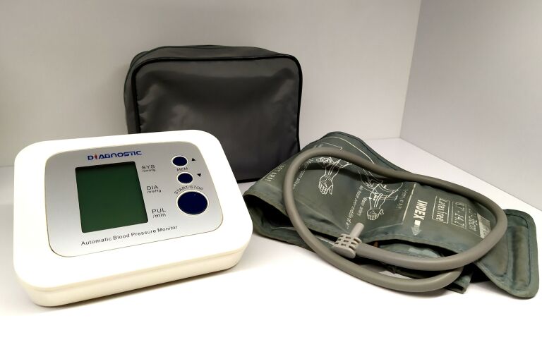 cisnieniomierz-soho-310-miejsce-pomiaru-ramie