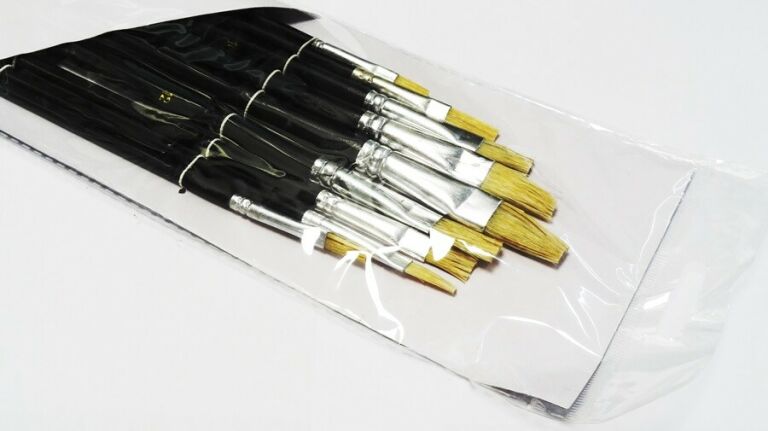 pedzle-hobbystyczne-ze-swinskiej-szczeciny-ksztalt-wlosia-okragly