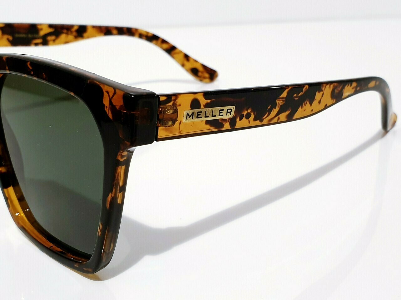 okulary-przeciwsloneczne-meller-shaira-tigris-oli-plec-produkt-damski